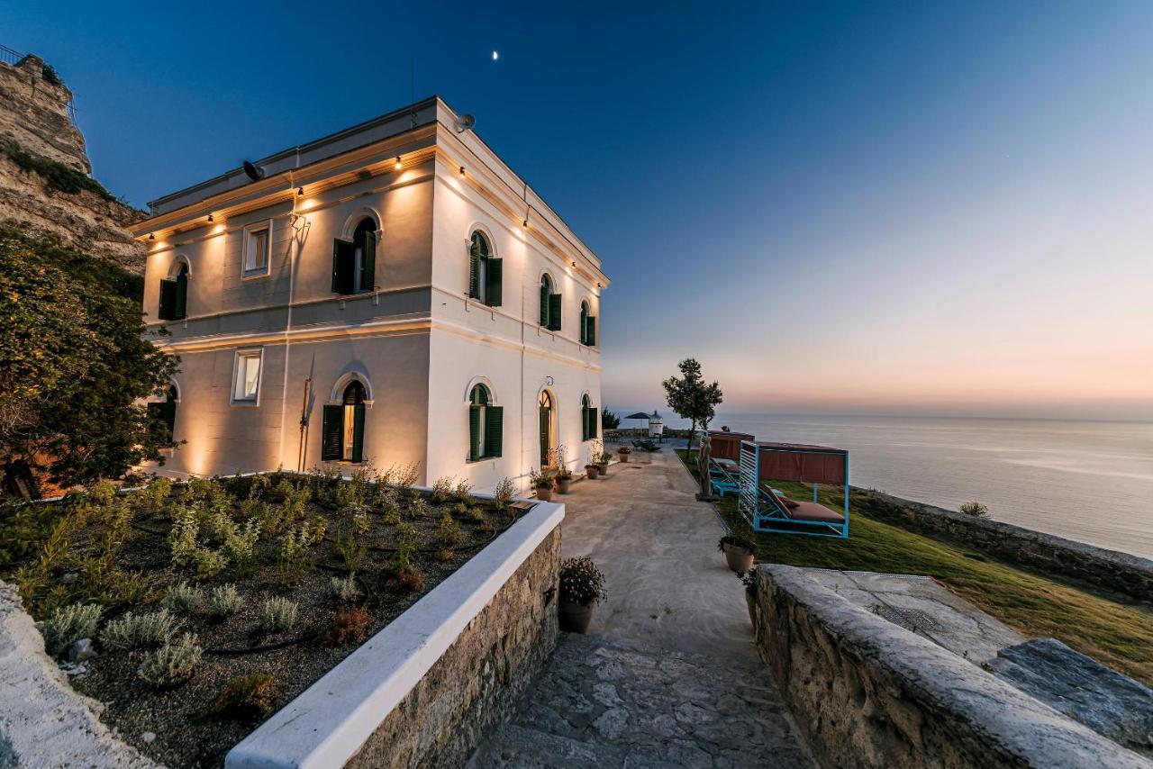 Faro Punta Imperatore Forio di Ischia Zewnętrze zdjęcie