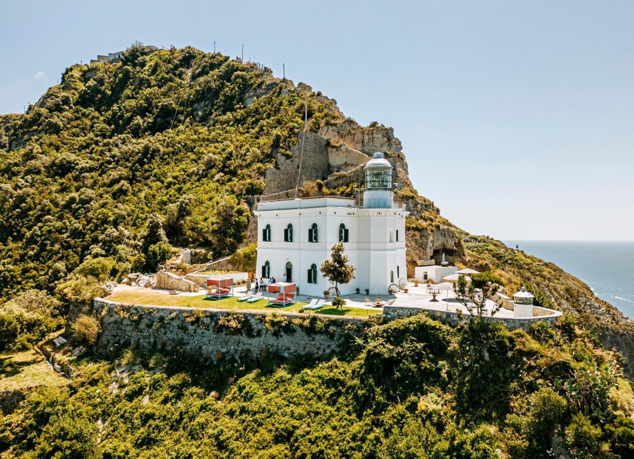Faro Punta Imperatore Forio di Ischia Zewnętrze zdjęcie
